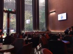 门面-TZ House音乐现场(来福士中心店)