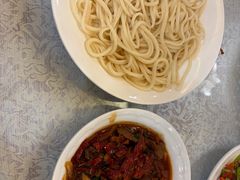 -汗腾格里·风味餐厅(新疆驻京办店)