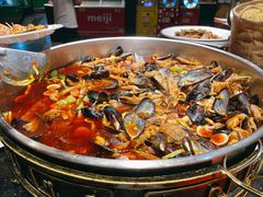 -四海一家自助餐(益田假日广场店)