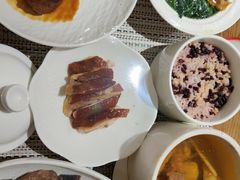 -臻儿屿月子会所(茶山店)