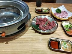 -青瓦餐厅·生鱼片·韩园烤肉(西塔店)