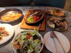 -芭莉与彩虹西餐厅(成都合生汇店)