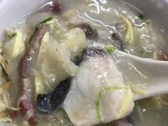 艇仔粥-穗银肠粉店(东川路店)