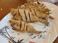 -万宝海鲜舫(劳动公园店)
