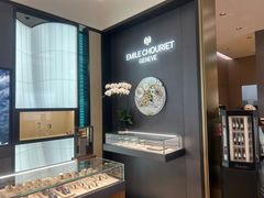 -亨吉利世界名表中心(华润万象城店)