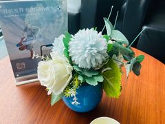 -上海宝信宝马4S店