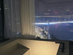 -Yolo私汤温泉设计师酒店(重庆南滨路店)