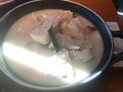 土家手掰柴火豆腐-吃饭皇帝大(合生汇店)