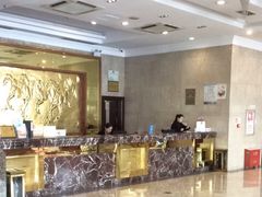 -武汉中原国际大酒店(黄浦大街店)