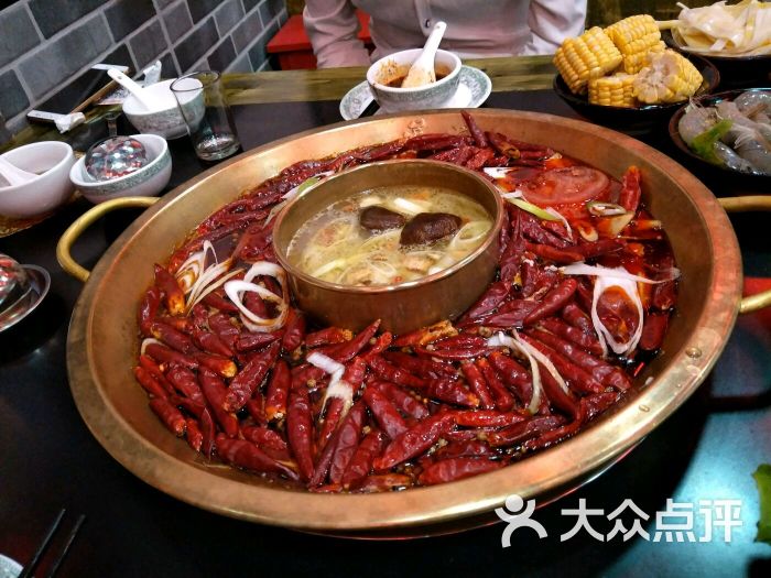 吴老幺老火锅(金山万达店)图片 - 第1张