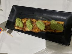 阿妈生旧叉烧牛油果芝士油条-喜势点·糖沙翁手工茶点·本地人茶居(永庆坊店)