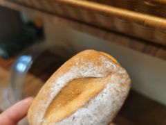 -沁屋面包店(人民东路店)