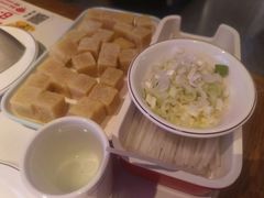 -遇东北林区铁锅炖(南开店)