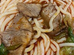 -龙香记桂林米粉(东扬威街11号楼店)