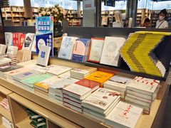 -新华书店(泉城路店)