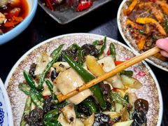 -醉八仙热酒馆(渝中店)