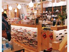 -猫的天空之城概念书店(束河店)