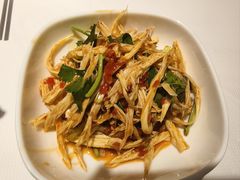-靓虾二哥长沙地标小龙虾(五一广场店)
