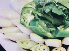 老虎菜-东北大院铁锅炖(富业广场店)