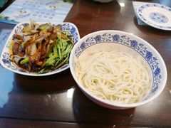 -牛街洪记小吃店(牛街店)
