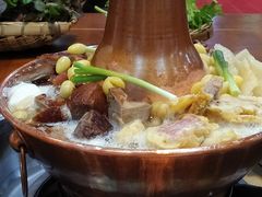 -岳记兴隆·青城腊排铜火锅(融创店)