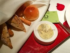 -弦月窗LUNETTE BY AMANDA(复兴路店)