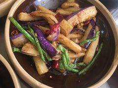 -俏湖兰·辣椒炒个肉(海沧店)