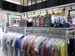 -SFALO 飛龍球衣專門店旺角店