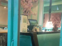 -烤路里·韩国品质自助烤肉(石路天虹4号店)