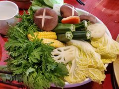 蔬菜拼盘-小龙翻大江文化火锅(宽窄店)