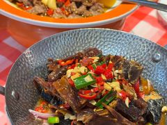 -韵味湘肴·小炒黄牛肉(五一广场美食地标店)