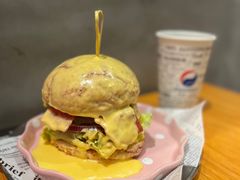-牛纽塔·牛人堡(群众路店)