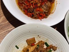 -聚鑫朋酸菜肥肠(文艺路口店)