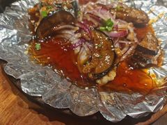 -东口码头·烧鸽子·鱼头泡饼·地方菜(金鹰悦城店)