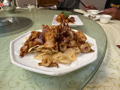 -鹏城人家海鲜酒家·23年老字号(较场尾店)