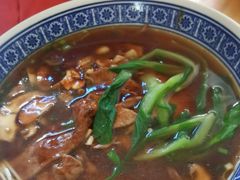 -沪西老弄堂面馆(定西路店)