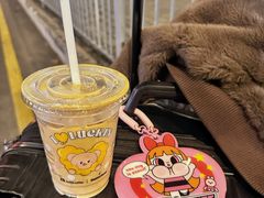 -瑞幸咖啡(万科红立方大厦店)
