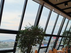 -四月吧餐厅(正阳步行街店)