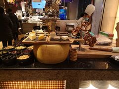 -怡咖啡海鲜自助餐厅(浦东香格里拉店)