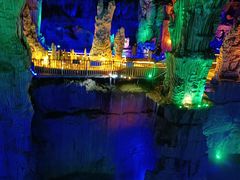 -泰安地下龙宫景区