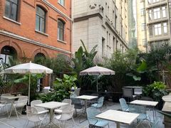 -潮一不贰·法式甜品·生日蛋糕·西式简餐(外滩店)