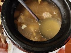 黄豆猪手汤-龙凤瓦罐煨汤馆(清江东路店)