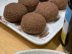 小小可爱-聚汇三少·龙虾·中餐厅(莫邪路新天地店)