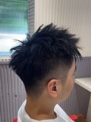 -PE SALON