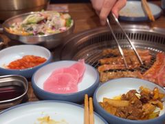 -明洞阿姨·韩式酱蟹烤肉·创意料理(三元桥店)