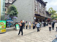 -昆明冠生园·蛋糕·面包(南强街店)