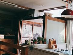 -益百岁牛尾汤(香山路店)