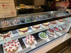 -花花卷卷·鲜食蛋糕(静安久光百货店)