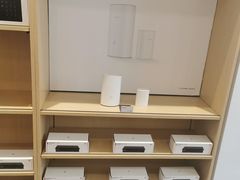 -华为授权体验店(中山公园来福士)