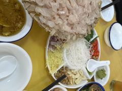 -官塘陈记鱼生·潮汕砂锅粥·牛肉火锅(潮枫路总店)